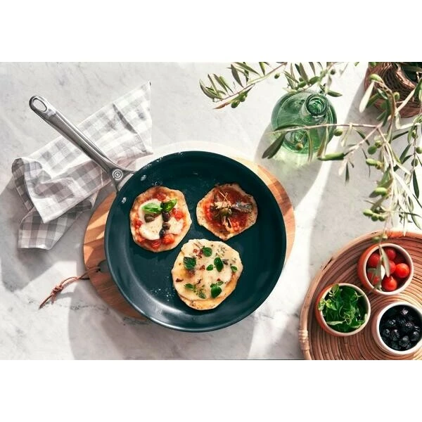 Le Creuset Bratpfanne 28 Cm Silber 2 Le Creuset Bratpfanne 28 Cm Silber – Bild 2