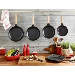 Staub Bratpfanne 28 Cm Schwarz -Villeroy and Boch shop Bratpfanne mit Holzgriff O 28cm schwarz 3 600x600 ID318497 f13118f1ef8efc916d26b00699b5398f