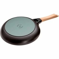 Staub Bratpfanne 28 Cm Schwarz -Villeroy and Boch shop Bratpfanne mit Holzgriff O 28cm schwarz 4 600x600 ID341646 6ccf24da1e9ae9e0907e8d17074995d7
