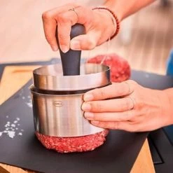 Rösle Burgerpresse Pro -Villeroy and Boch shop Burgerpresse PRO O 12cm Edelstahl 3 600x600 ID339714 53b7b84c7e0afe79d042cfb9d2728543