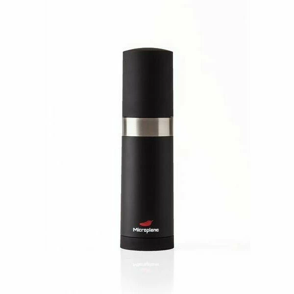 Microplane Chilimühle Specialty Schwarz 1 Microplane Chilimühle Specialty Schwarz