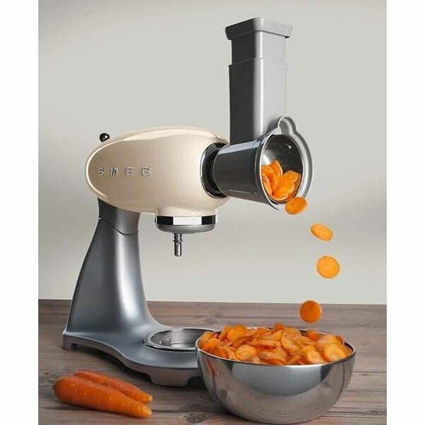 Smeg Gemüseschneider 4er-Set Für Küchenmaschine 50's Style 3 Smeg Gemüseschneider 4er-Set Für Küchenmaschine 50's Style – Bild 3