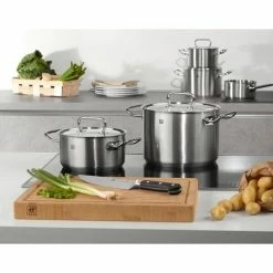 Zwilling Kochtopf-Set 5-tlg. Twin Classic Silber -Villeroy and Boch shop Kochtopf Set 5tlg Twin Classic Edelstahl 5 600x600 ID341691 5501f6216a955befdbe2d5930b98507a