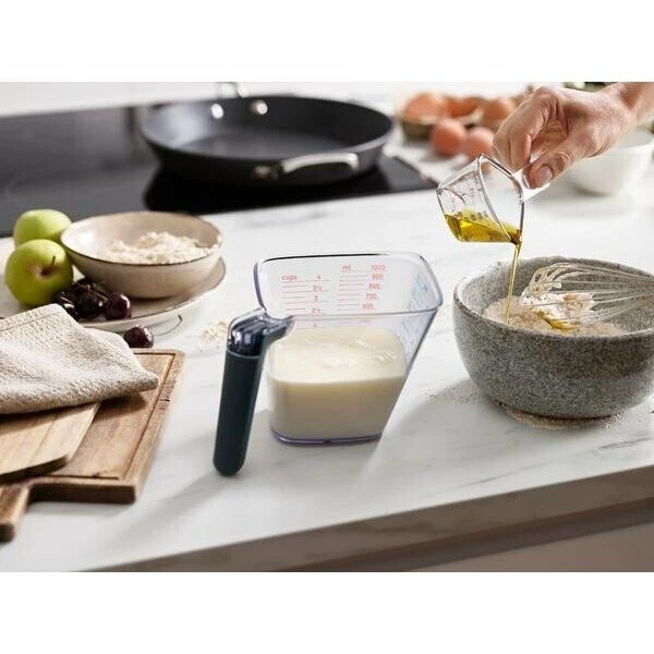 Joseph Joseph Messbecher 2er-Set Align Grau 2 Joseph Joseph Messbecher 2er-Set Align Grau – Bild 2