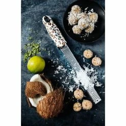 Microplane Zester-Reibe Premium Classic Leopard -Villeroy and Boch shop Reibe Zester leopard Premium Classic Serie 3 600x600 ID336061 f00822410908d33535e0a3d1c2a8403a