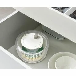 Joseph Joseph Salat-Zubereitungsset 4-tlg. Meal Prep Weiß -Villeroy and Boch shop Salatzubereitungsset 4tlg Multi Prep 8 600x600 ID327153 6c40fee2a4df08a675ba53b16a677a4b