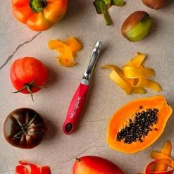 Microplane Profischäler Mit Gezahnter Klinge Specialty -Villeroy and Boch shop Schaeler Profi gezahnt 4 600x600 ID340637 73cbe9e4e015ab1937e3f91c5180ec3c