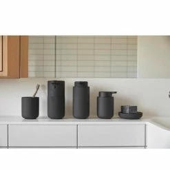 Zone Denmark Seifenspender 0,25 L Ume Schwarz -Villeroy and Boch shop Seifenschale Ume black 4 600x600 ID337155 aef9aa2acab6eb2460c0dfe4e47a3f3e 1