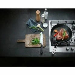 WMF Stielpfanne 24 Cm Steak Profi -Villeroy and Boch shop Stielpfanne 24cm Steak Profi 4 600x600 ID315155 9c375a74de6478f95ab7ddb6400503f7