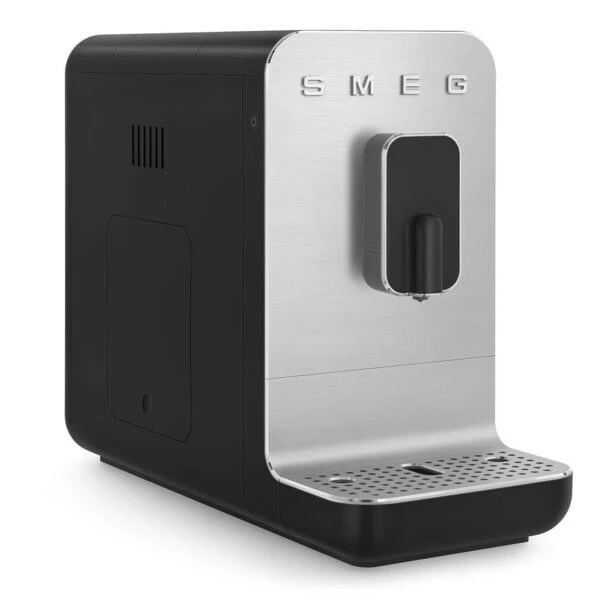 Smeg Kaffeevollautomat BCC01 Basic 43x18 Cm 50’s Style Schwarz 3 Smeg Kaffeevollautomat BCC01 Basic 43x18 Cm 50’s Style Schwarz – Bild 3