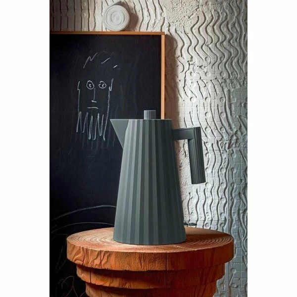 Alessi Wasserkocher 1,7 L Plissé Grau 2 Alessi Wasserkocher 1,7 L Plissé Grau – Bild 2